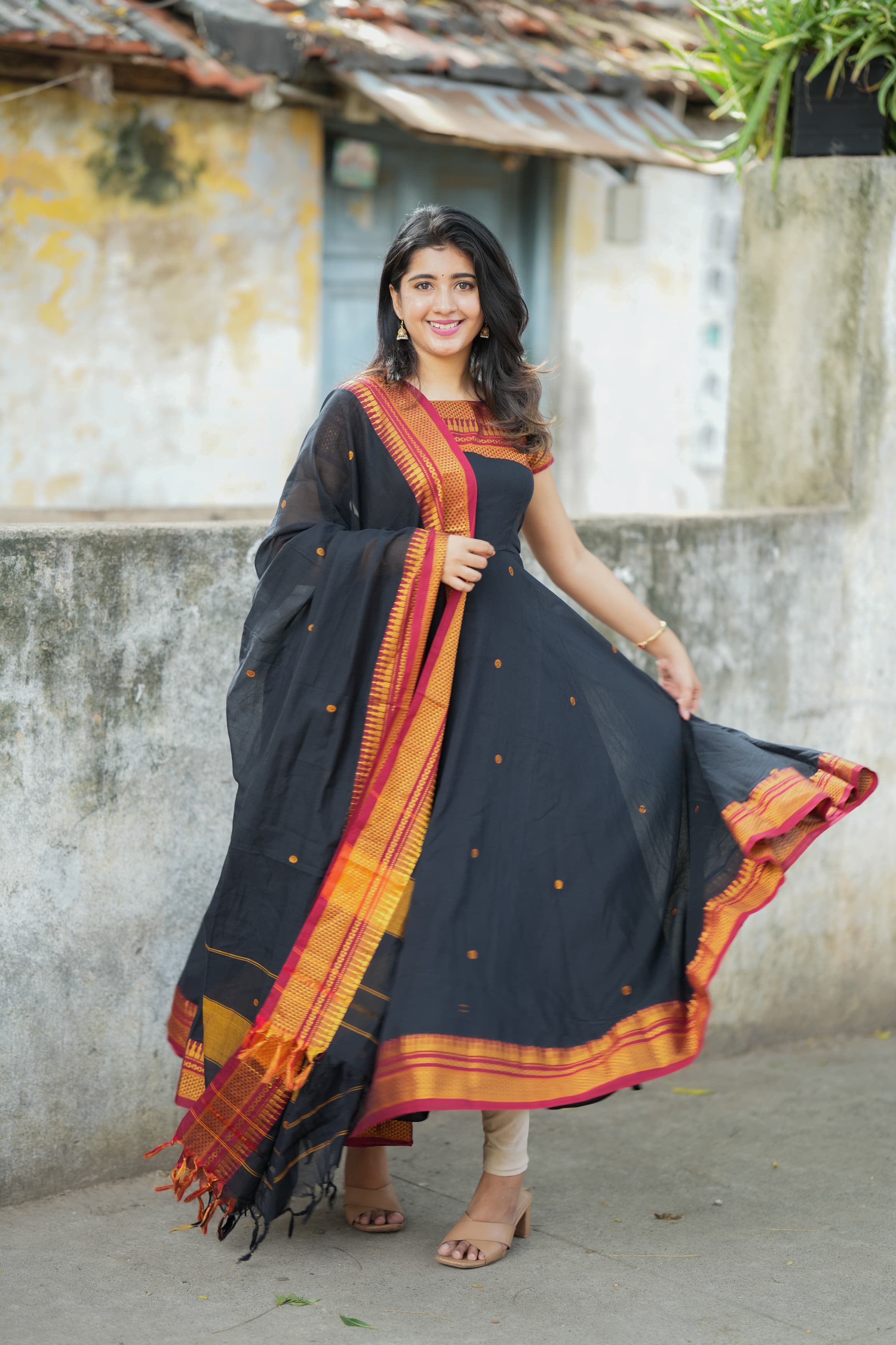 DD624 - Karunya Pure Handloom Anarkali