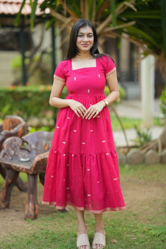 DD913 - Nandhini Premium Handloom