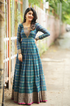 DD581 - Aadhini Pure Handloom Cotton