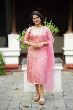 DD967 - Vithya Premium Banaras Kurti