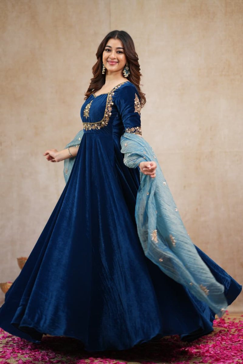 DD1018 - Rahini Premium Velvet Anarkali