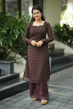 DD900 - Thiya Simple and Elegant kurtis