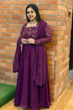 DD977 - Tiyara Premium Spacesilk Anarkali
